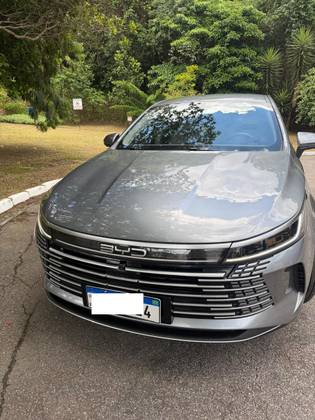 BYD KING 1.5 DM-I PHEV GS AUTOMÁTICO BYD KING 1.5 DM-I PHEV GS AUTOMÁTICO